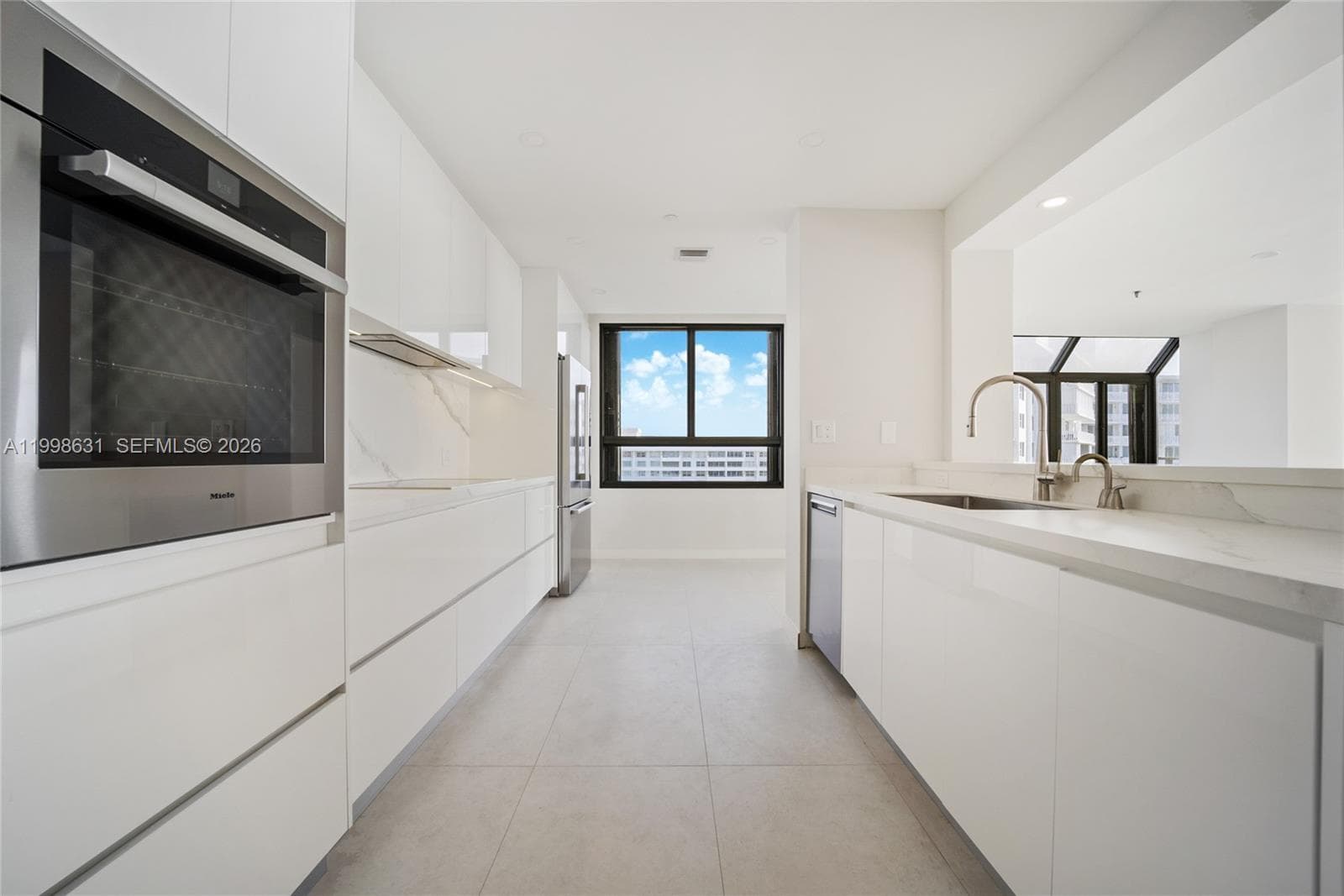 251 Crandon Blvd 1037 photo 6