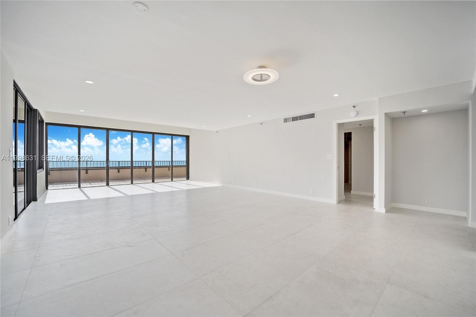 251 Crandon Blvd 1037 photo 8