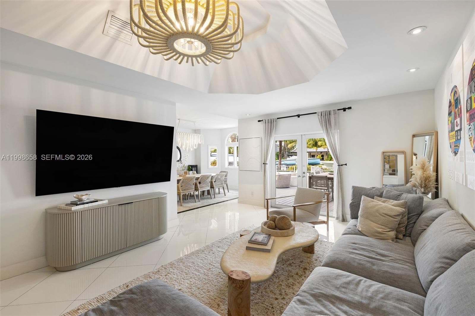 1415 Sunset Harbour Dr TH-102 photo 5