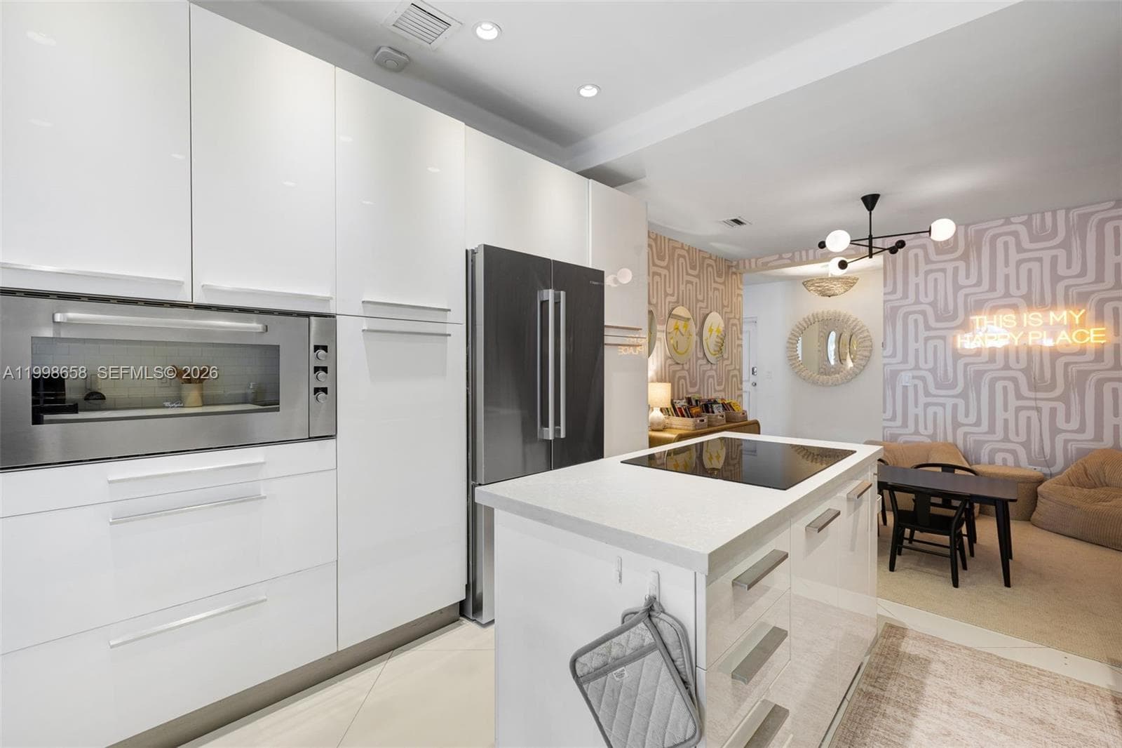 1415 Sunset Harbour Dr TH-102 photo 14