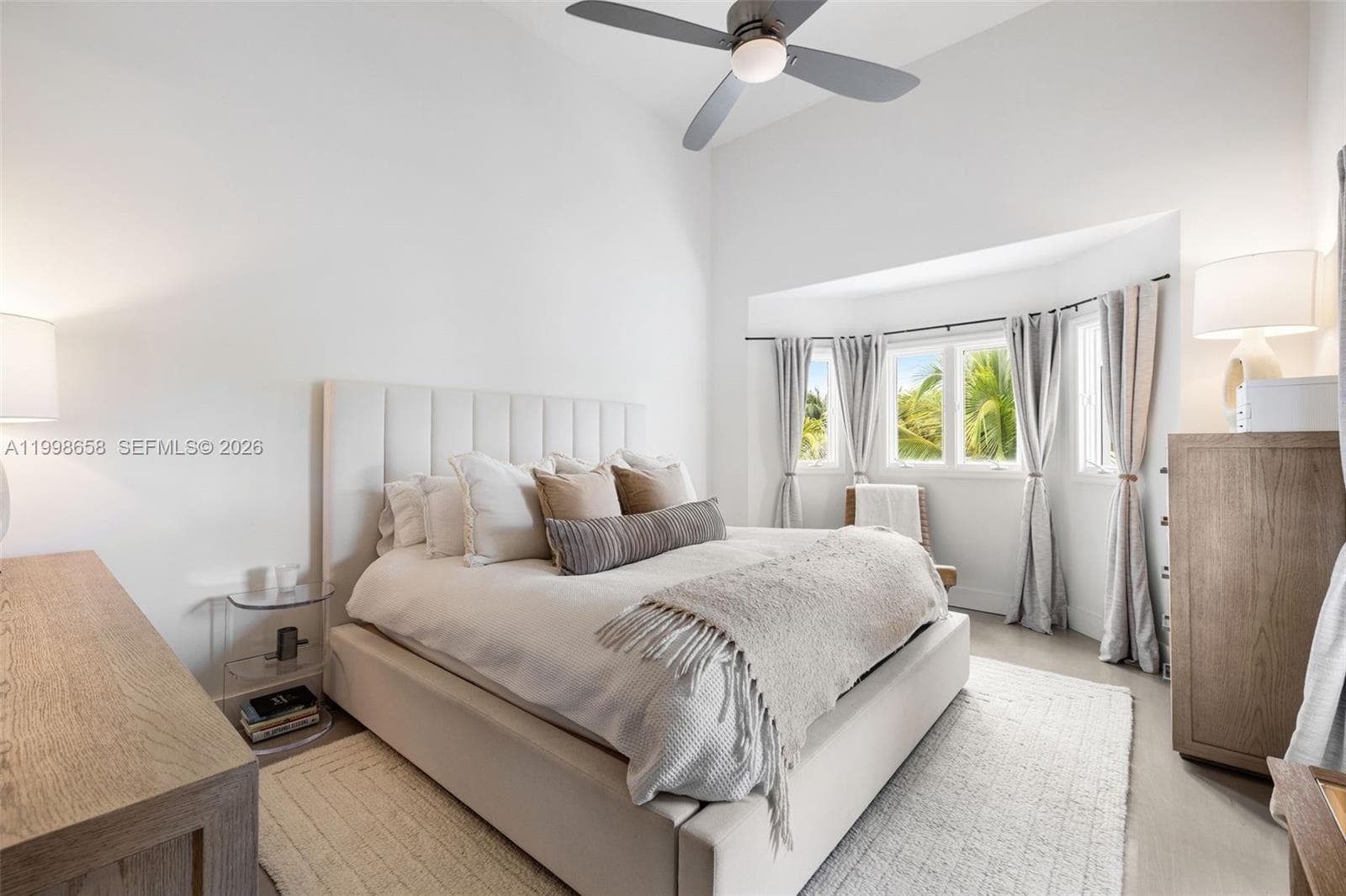 1415 Sunset Harbour Dr TH-102 photo 25