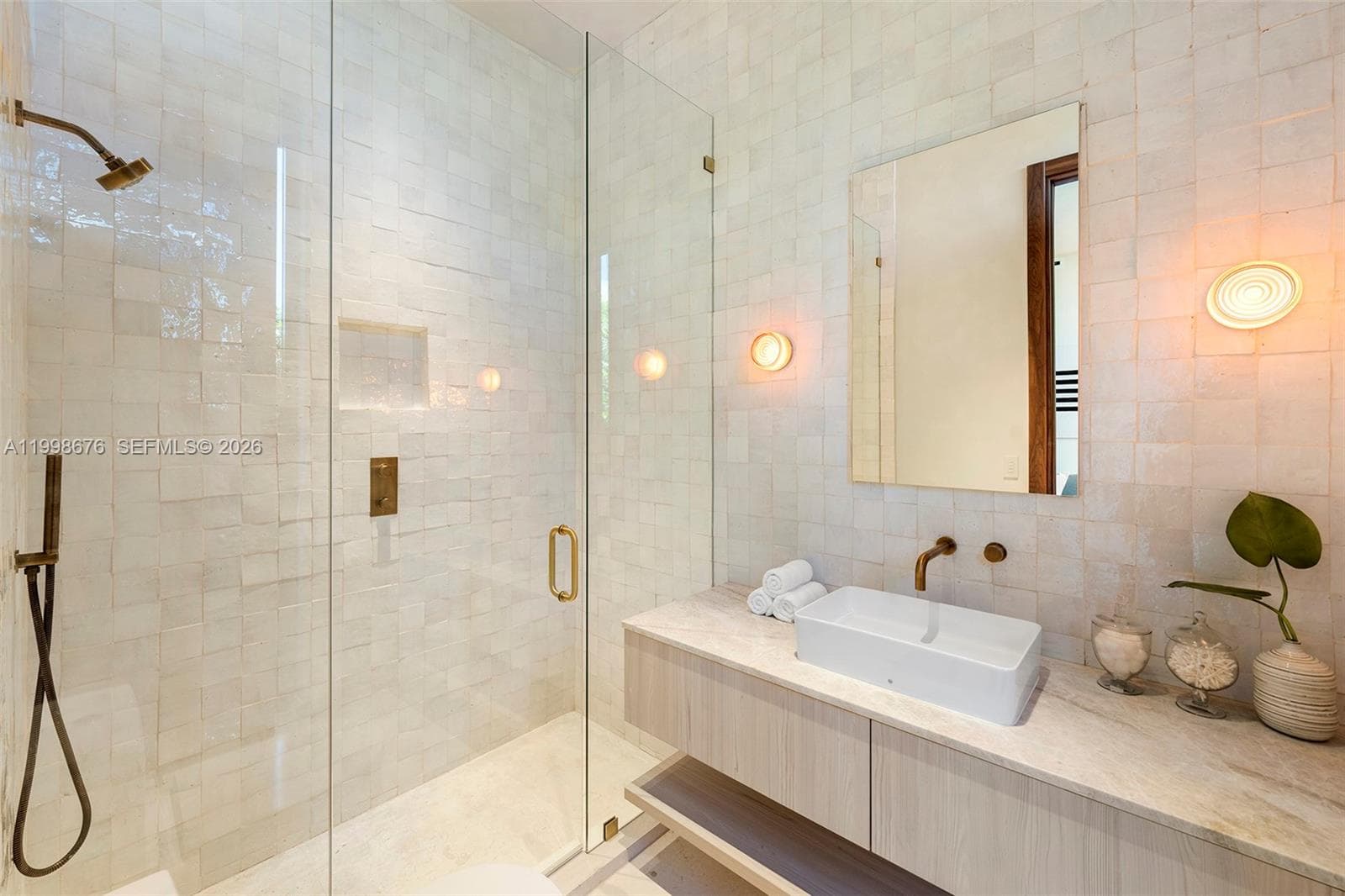 9640 Broadview Dr photo 13