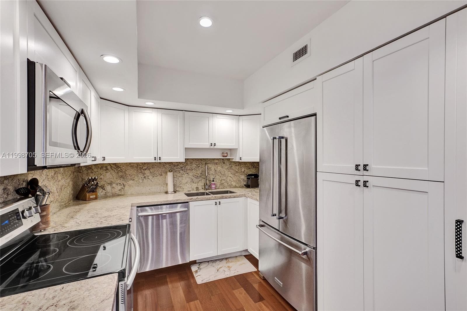 5600 Collins Ave 5C photo 8