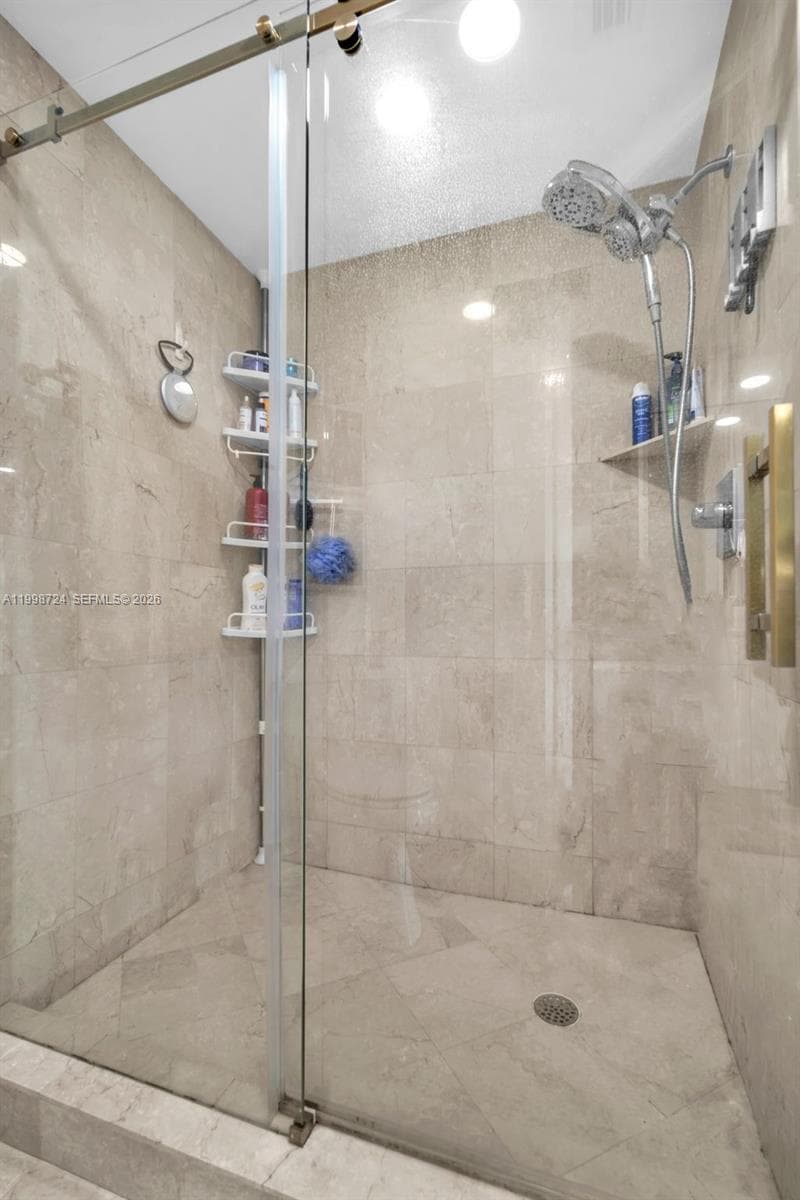 3370 Hidden Bay Dr 2407 photo 23