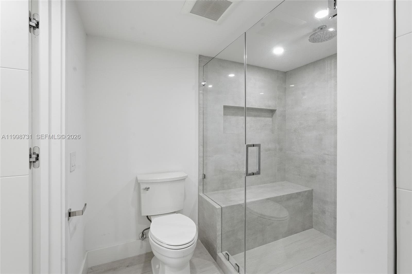 251 Crandon Blvd 202 photo 20