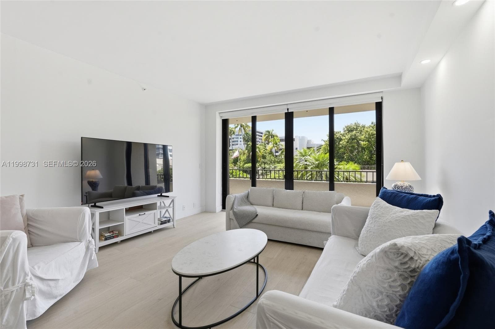 251 Crandon Blvd 202 photo 8