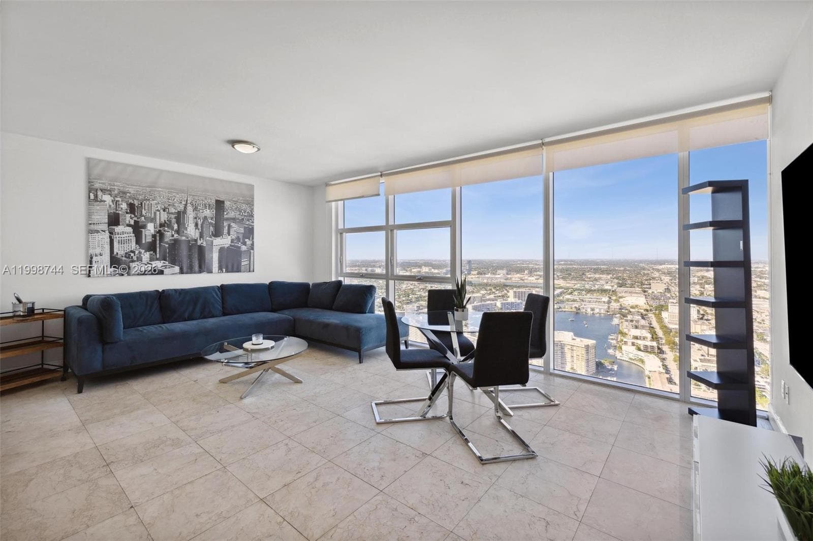 1830 S OCEAN DR 4907 photo 1