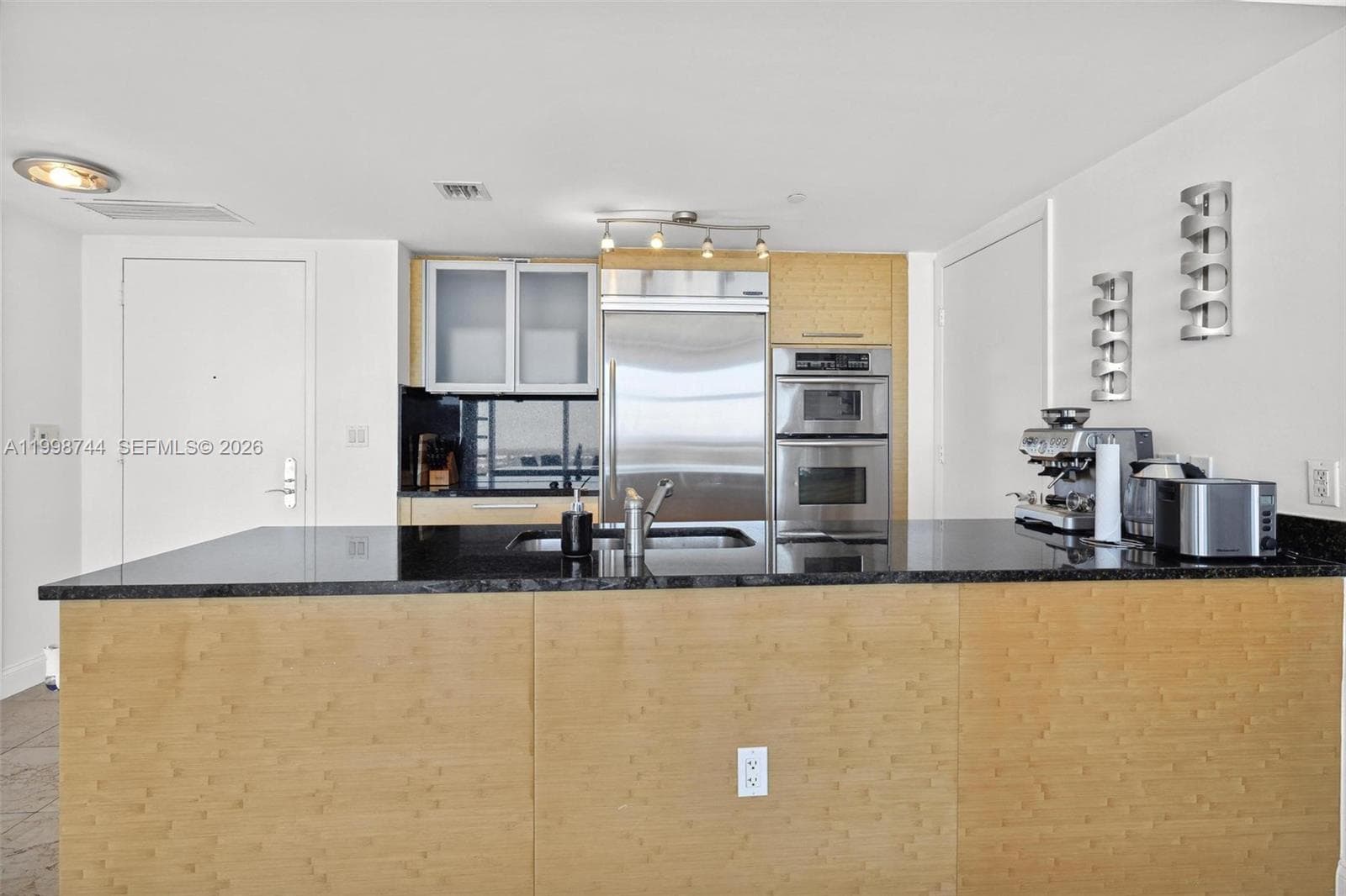1830 S OCEAN DR 4907 photo 5