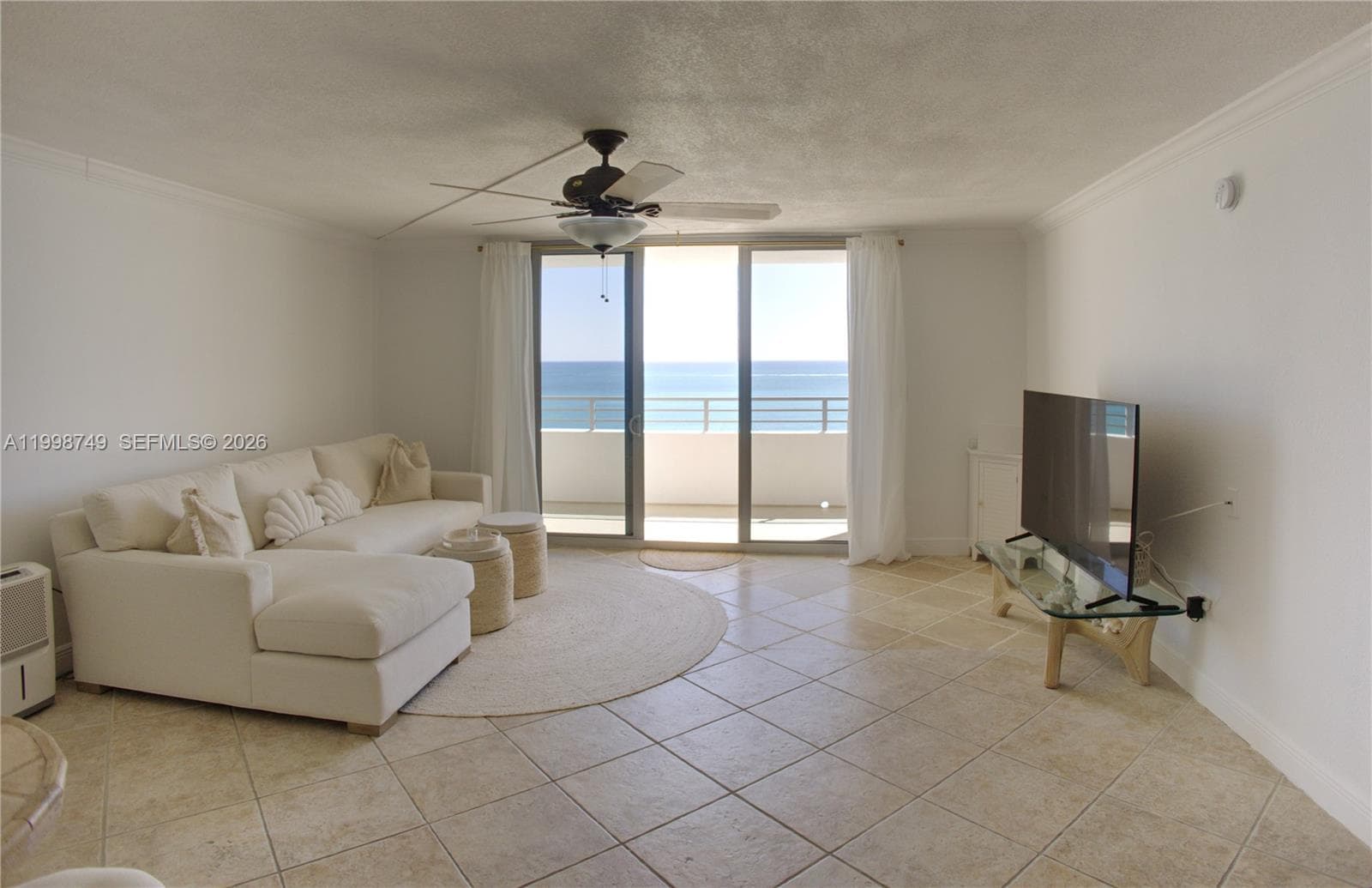 5555 Collins Ave 15M photo 2