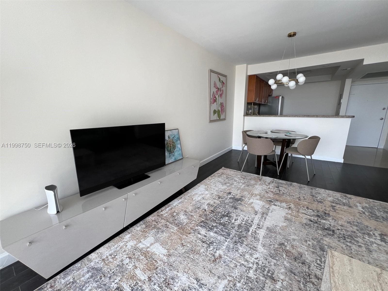 2030 Ocean Dr 2102 photo 7