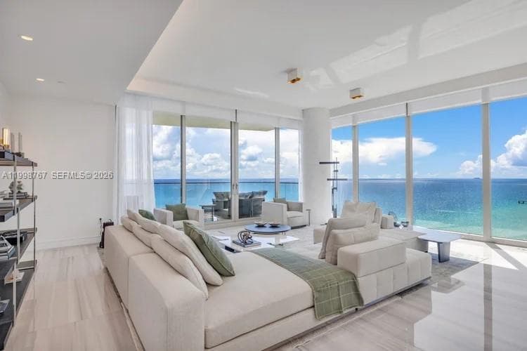 17901 Collins Ave 2604 photo 7