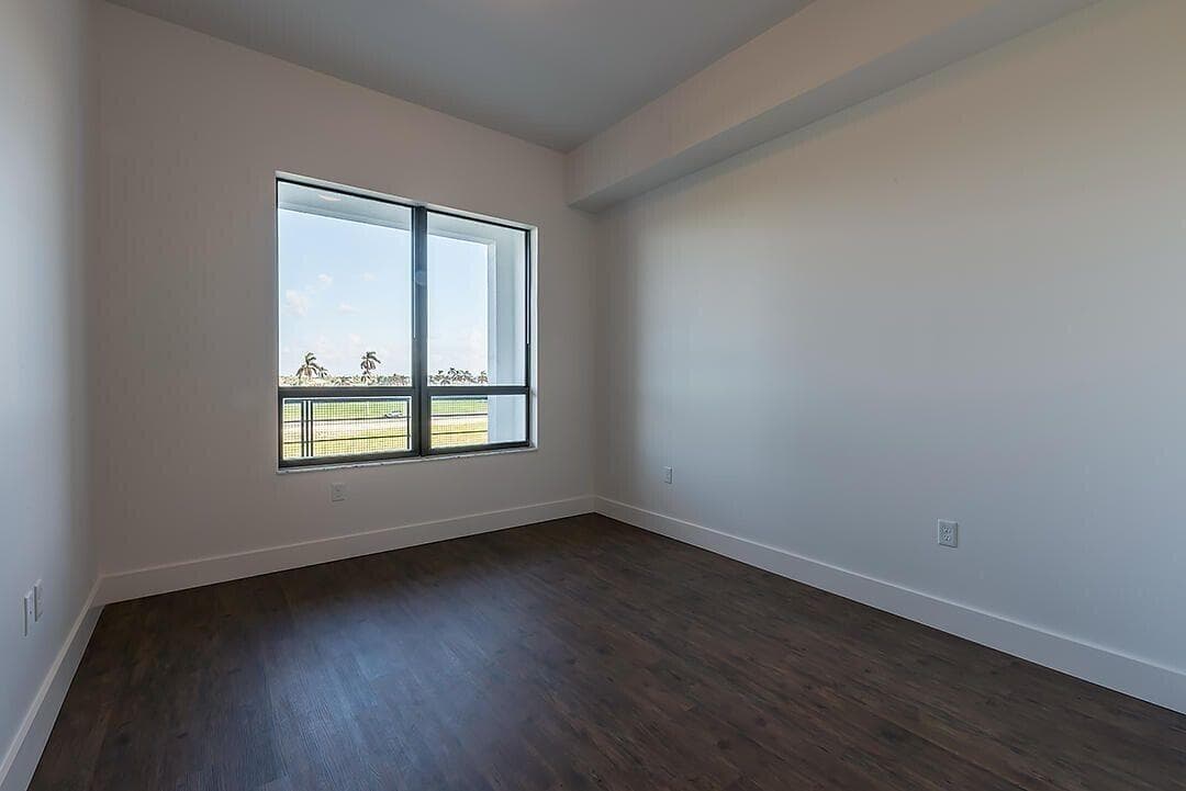 312 23rd Street 213 photo 2
