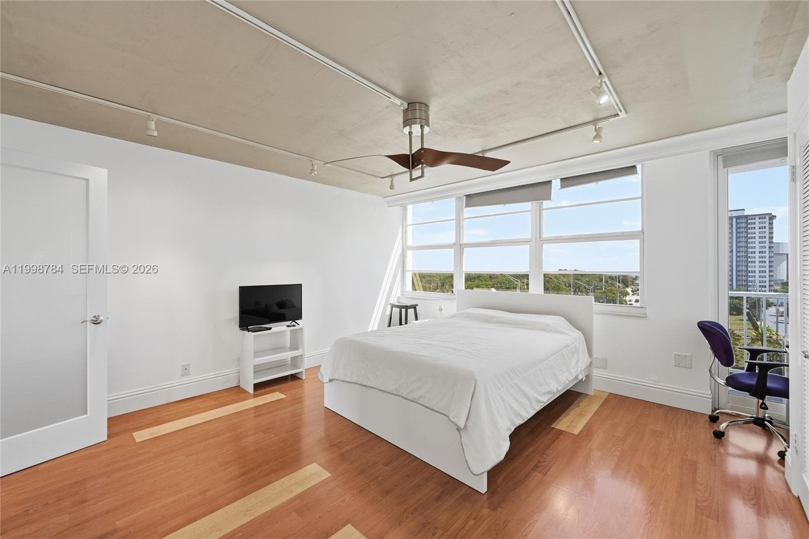 2800 Sunrise Blvd 7F photo 21