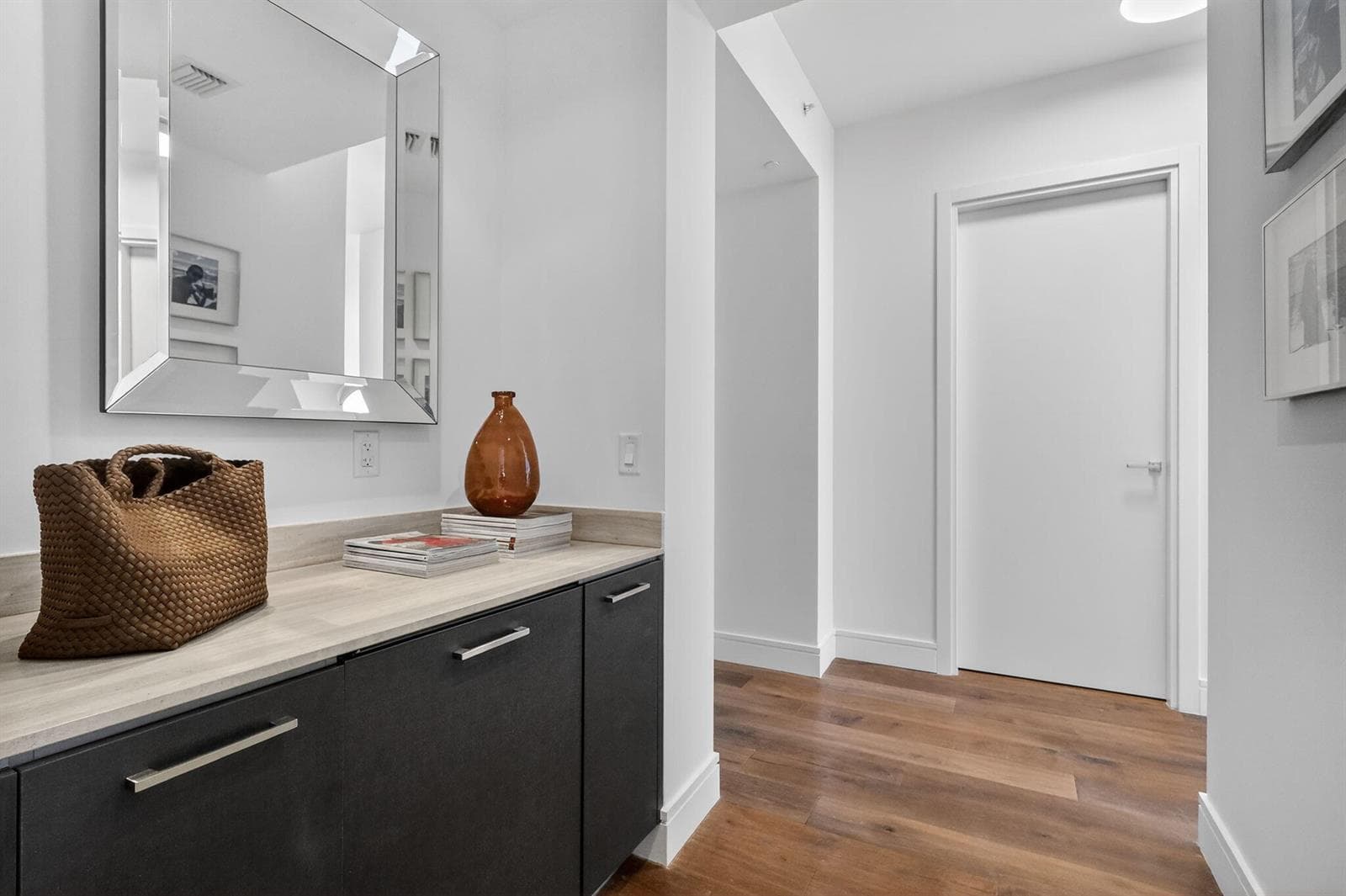 3250 NE 188th Street 706 photo 17