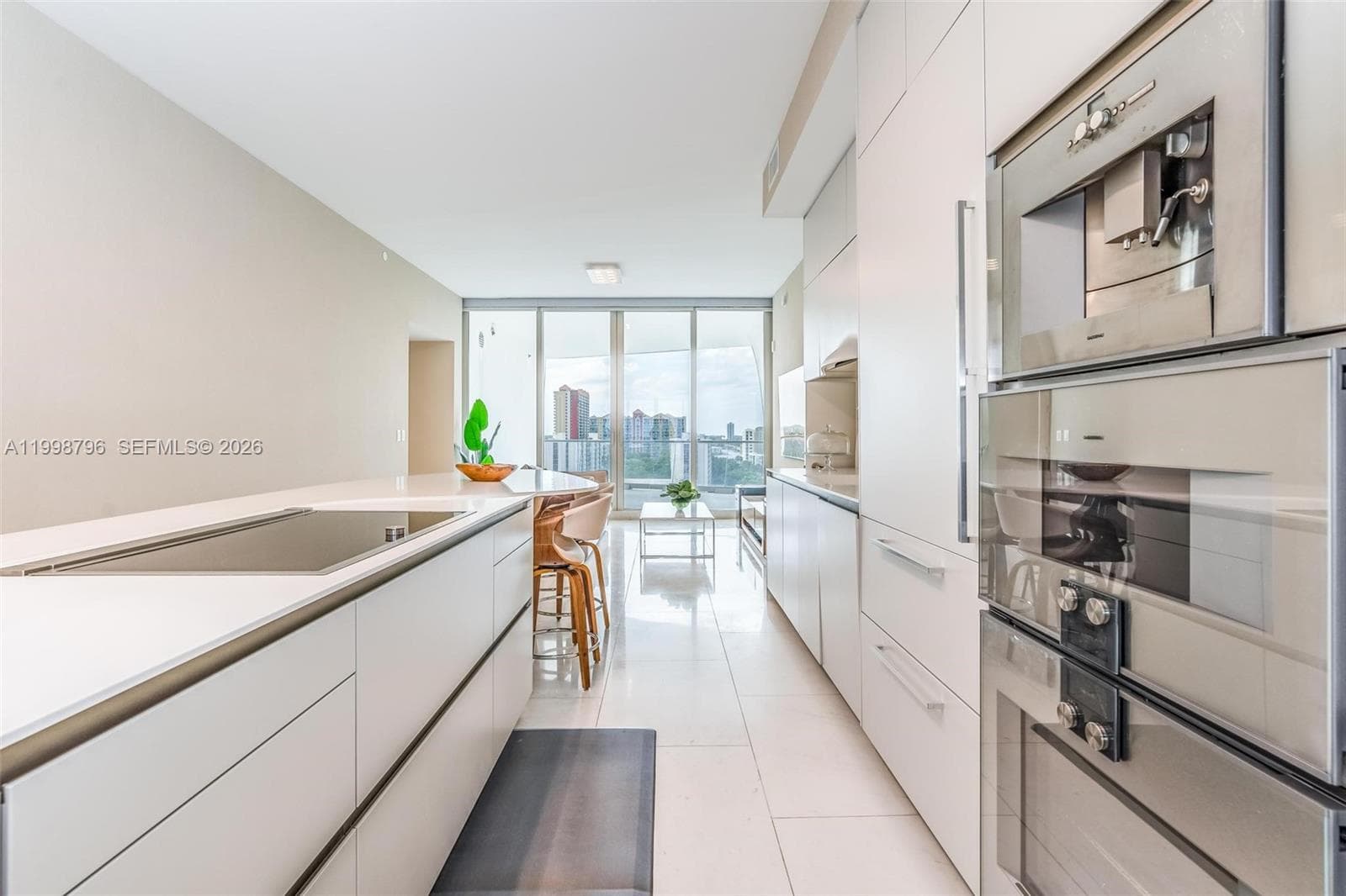 16901 Collins Ave 903 photo 14