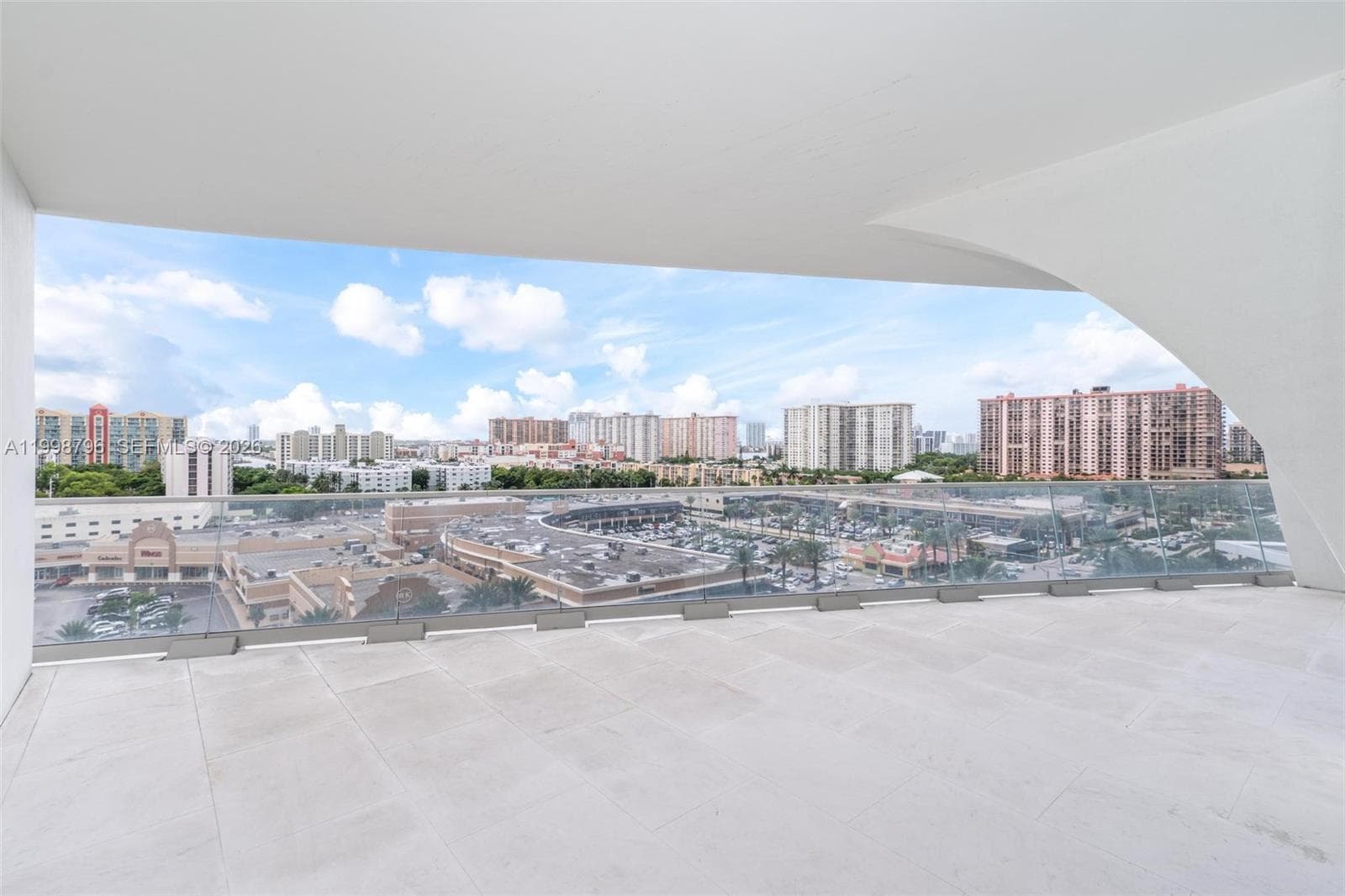 16901 Collins Ave 903 photo 21