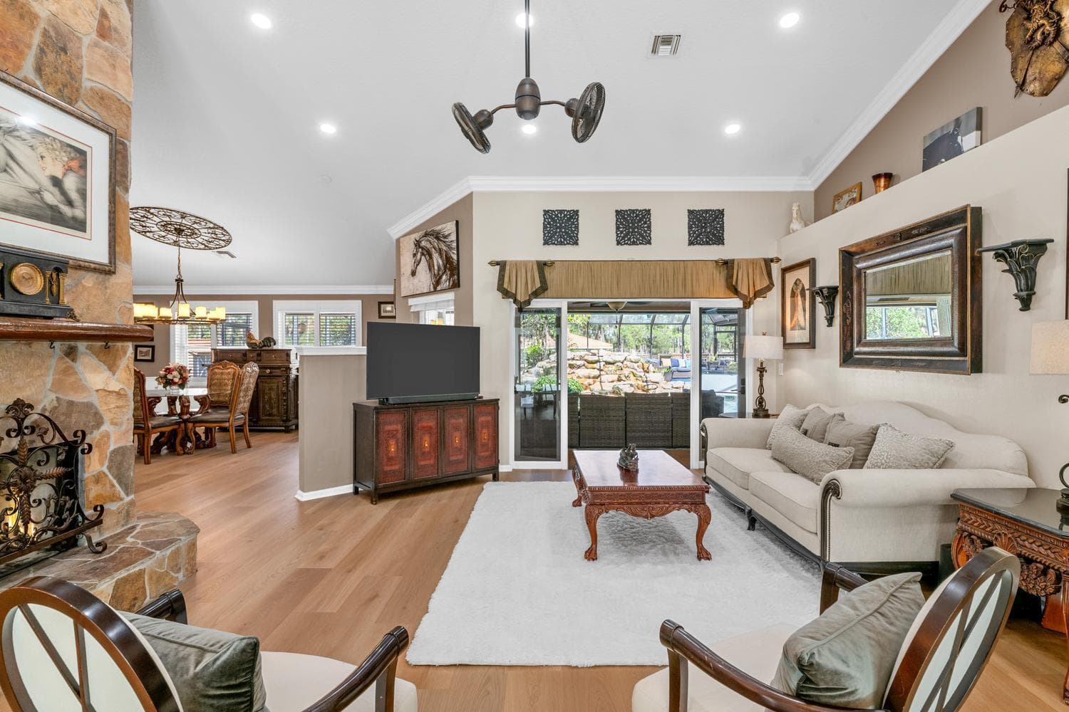 2559 Palm Deer Drive photo 24
