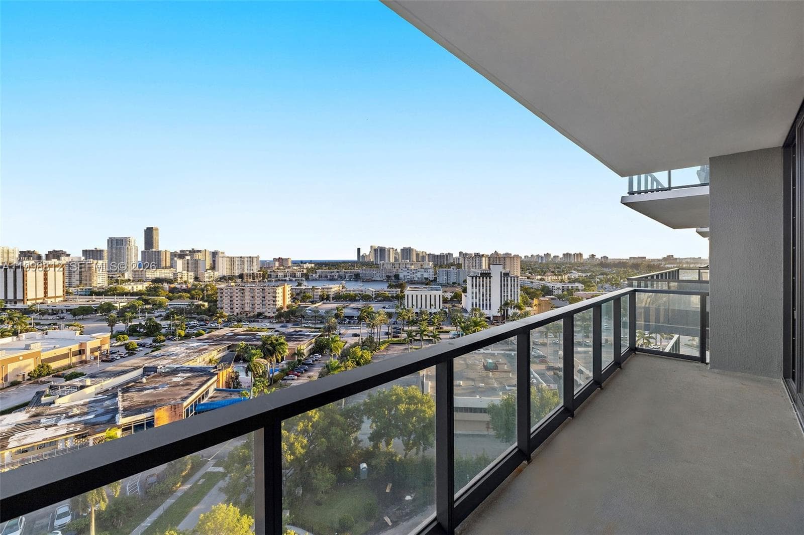 101 Diplomat Pkwy 1004 photo 18