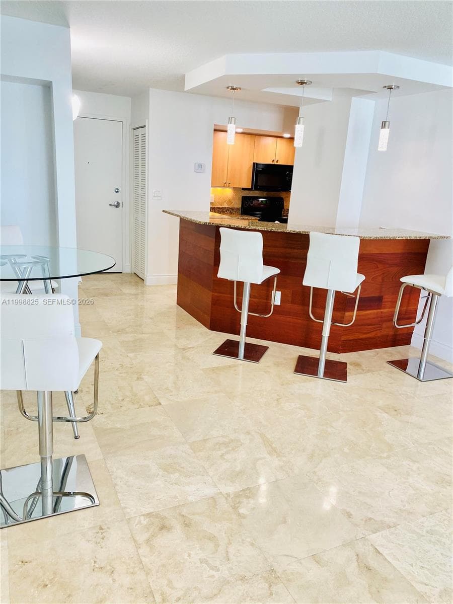 6917 Collins Ave 904 photo 6