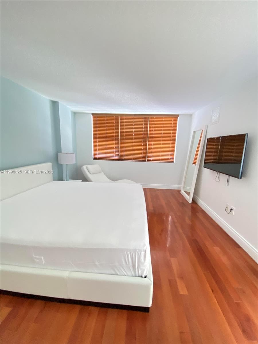 6917 Collins Ave 904 photo 10