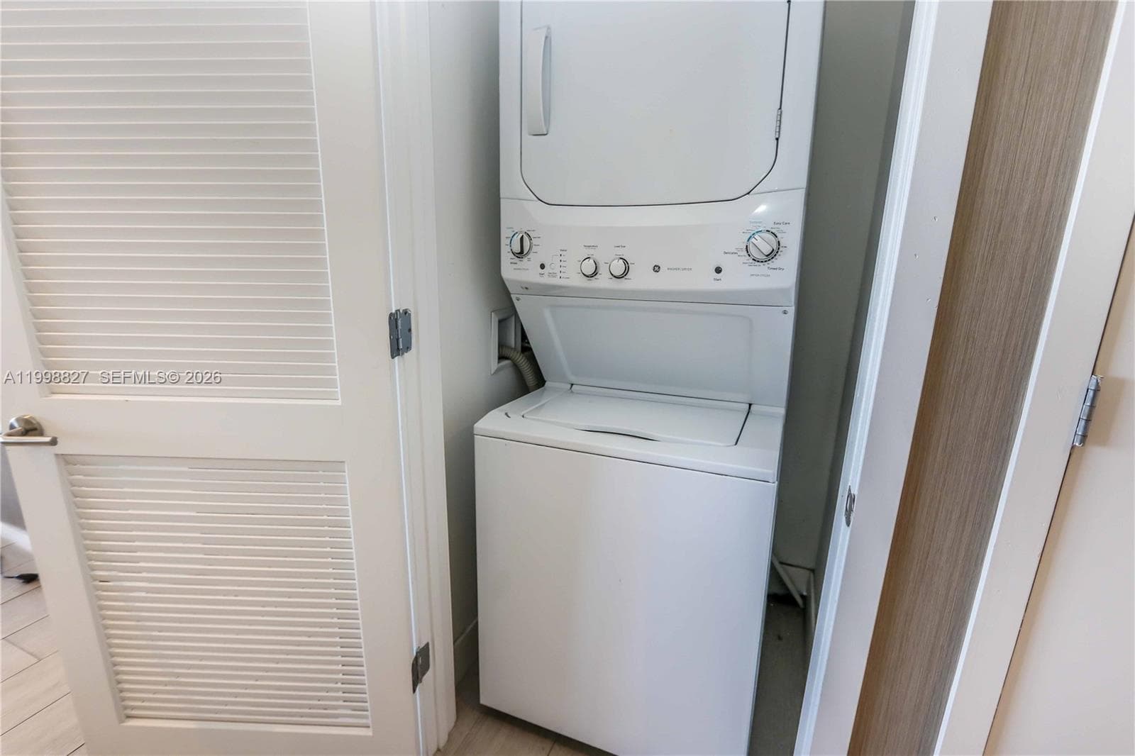 4010 Ocean Dr T4004 photo 11