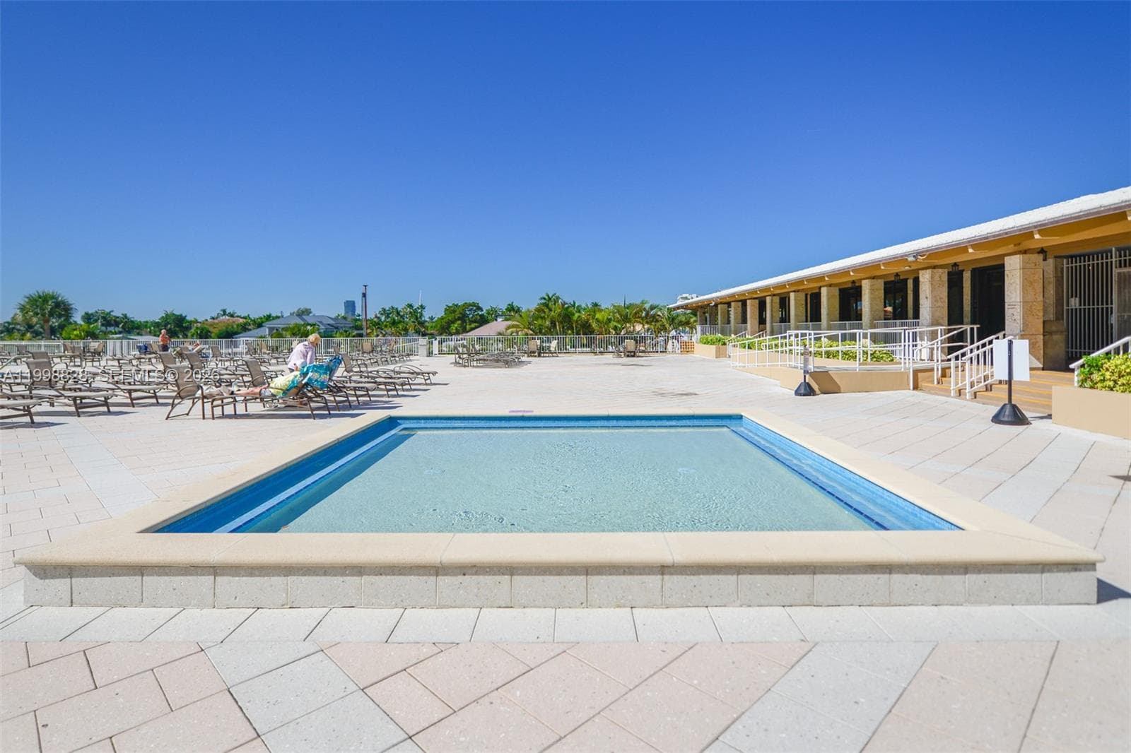 1965 Ocean Dr 14D photo 24