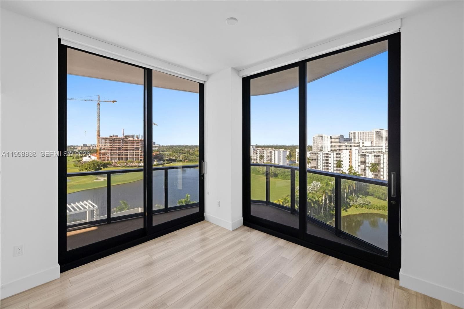 101 Diplomat Pkwy 1201 photo 9