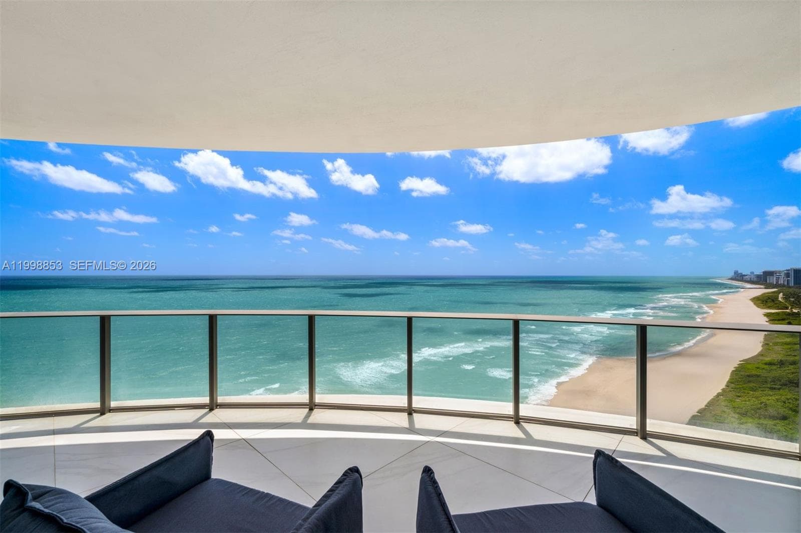 15701 Collins Ave 2005 photo 22