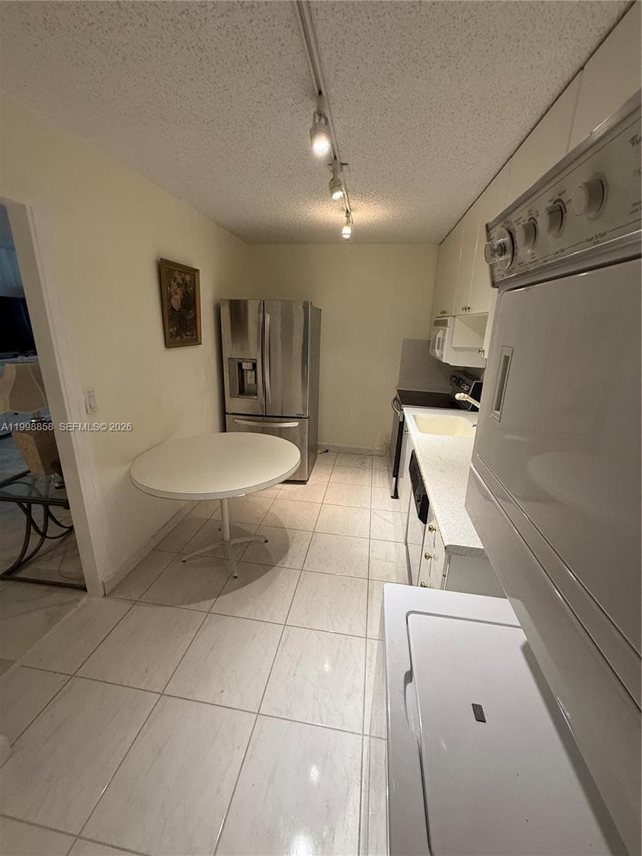 9273 Collins Ave 1101 photo 6