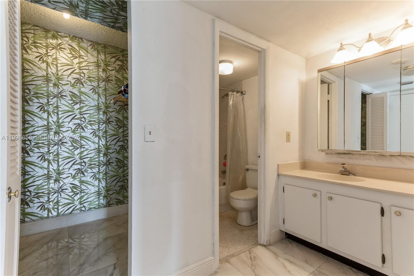 9273 Collins Ave 1101 photo 14