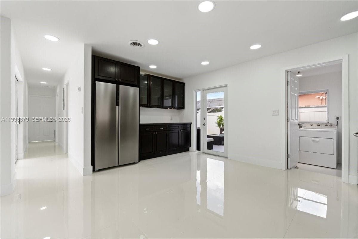 1910 36th St photo 20