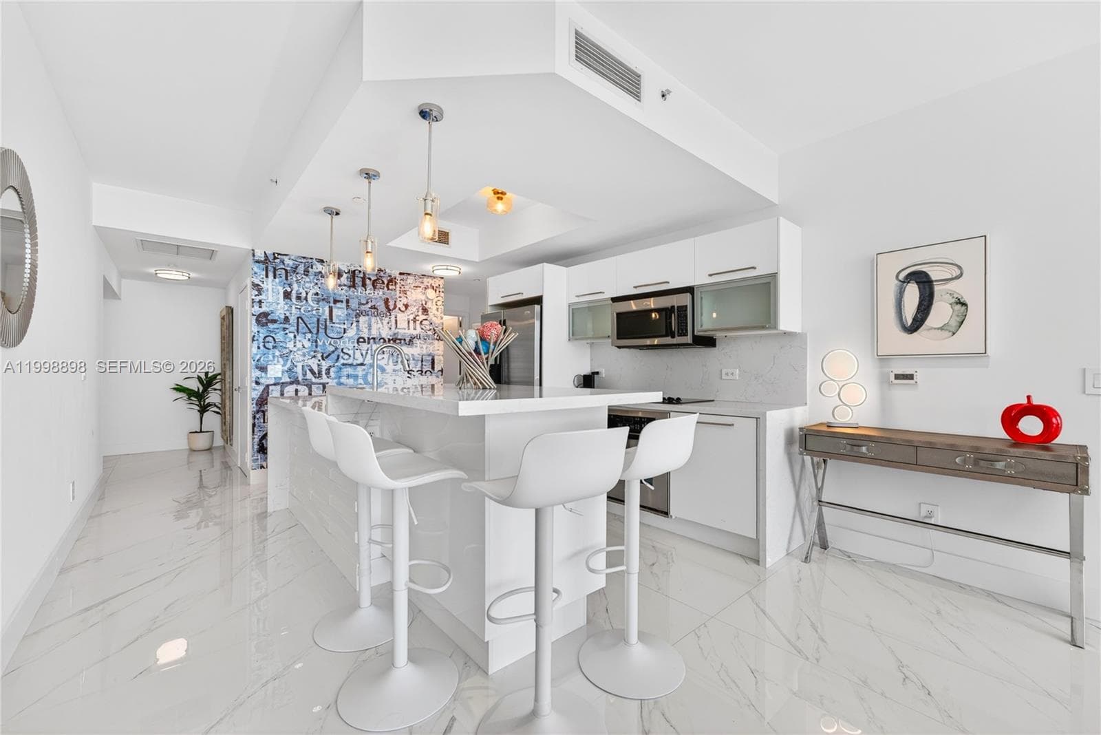 888 Biscayne Blvd 2404 photo 4