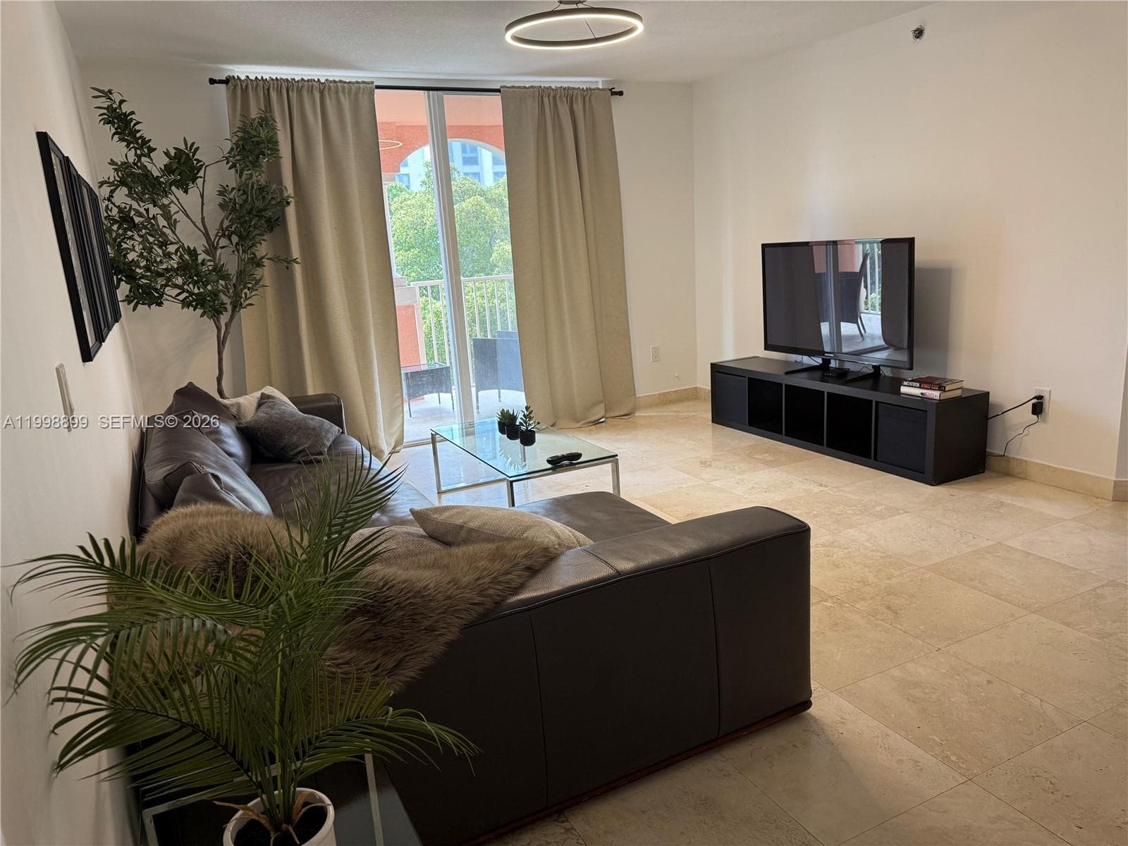 19555 Country Club Dr 8602 photo 6