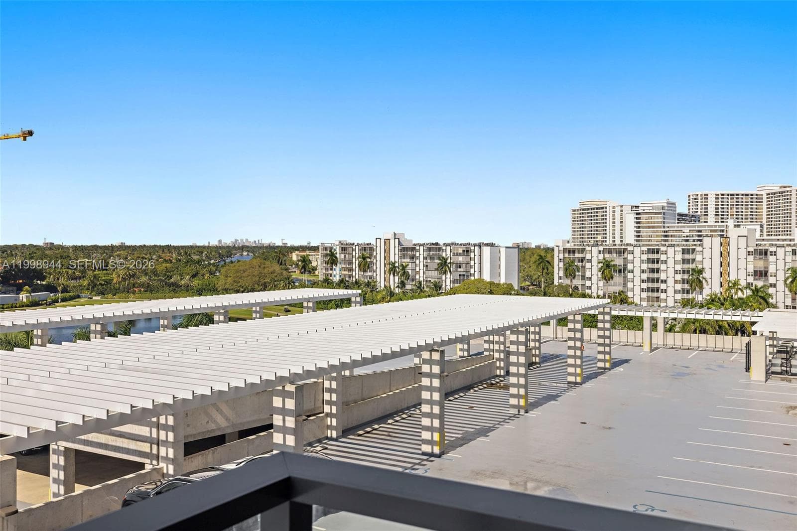 101 Diplomat Pkwy 1409 photo 16