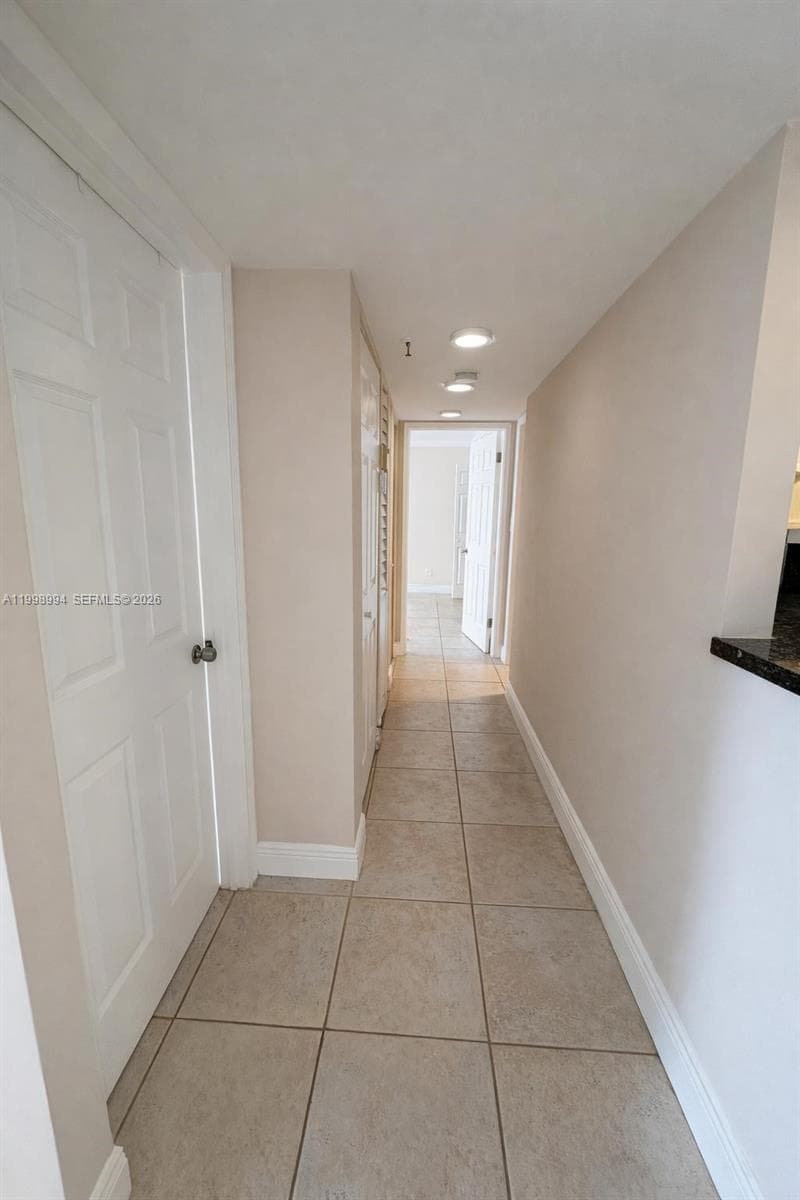 4301 Collins Ave 803 photo 7