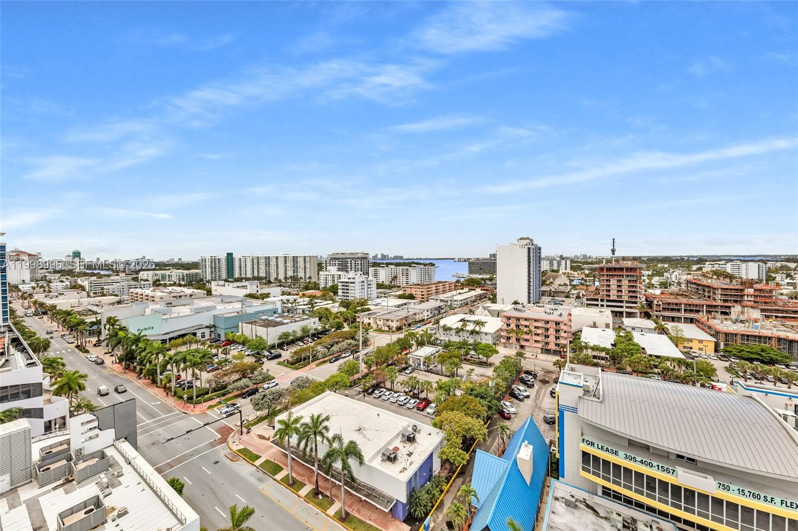 6917 Collins Ave PH22 photo 25