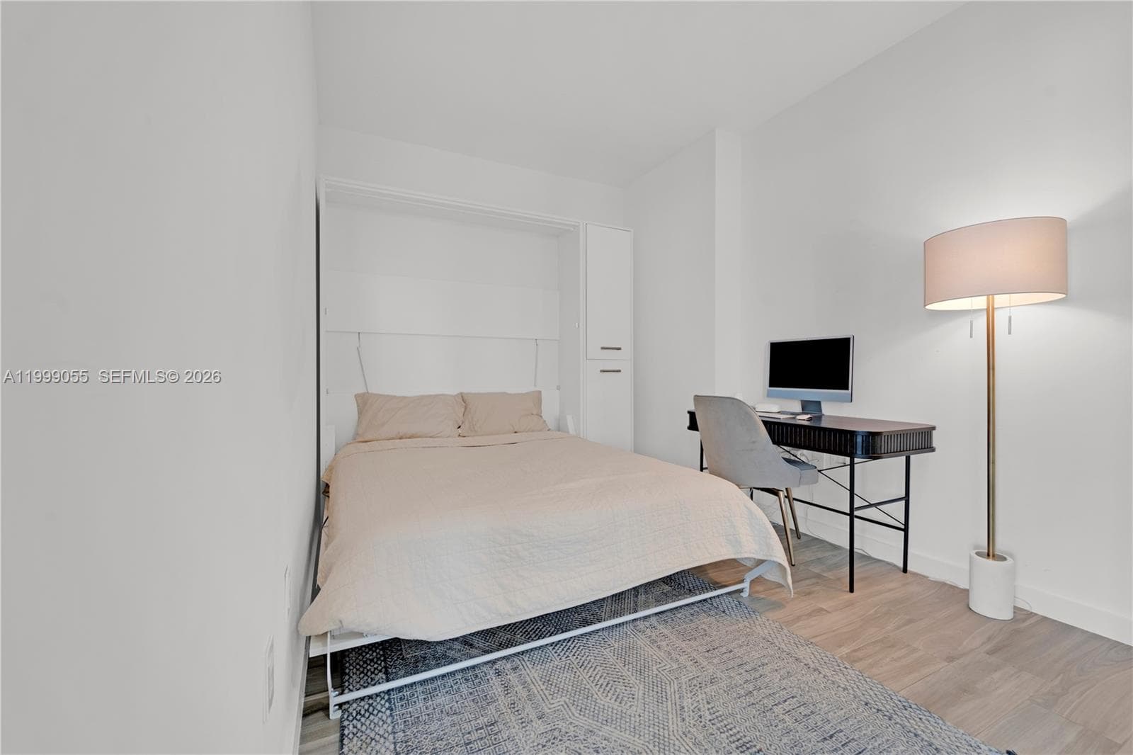 460 28th St 3201 photo 17