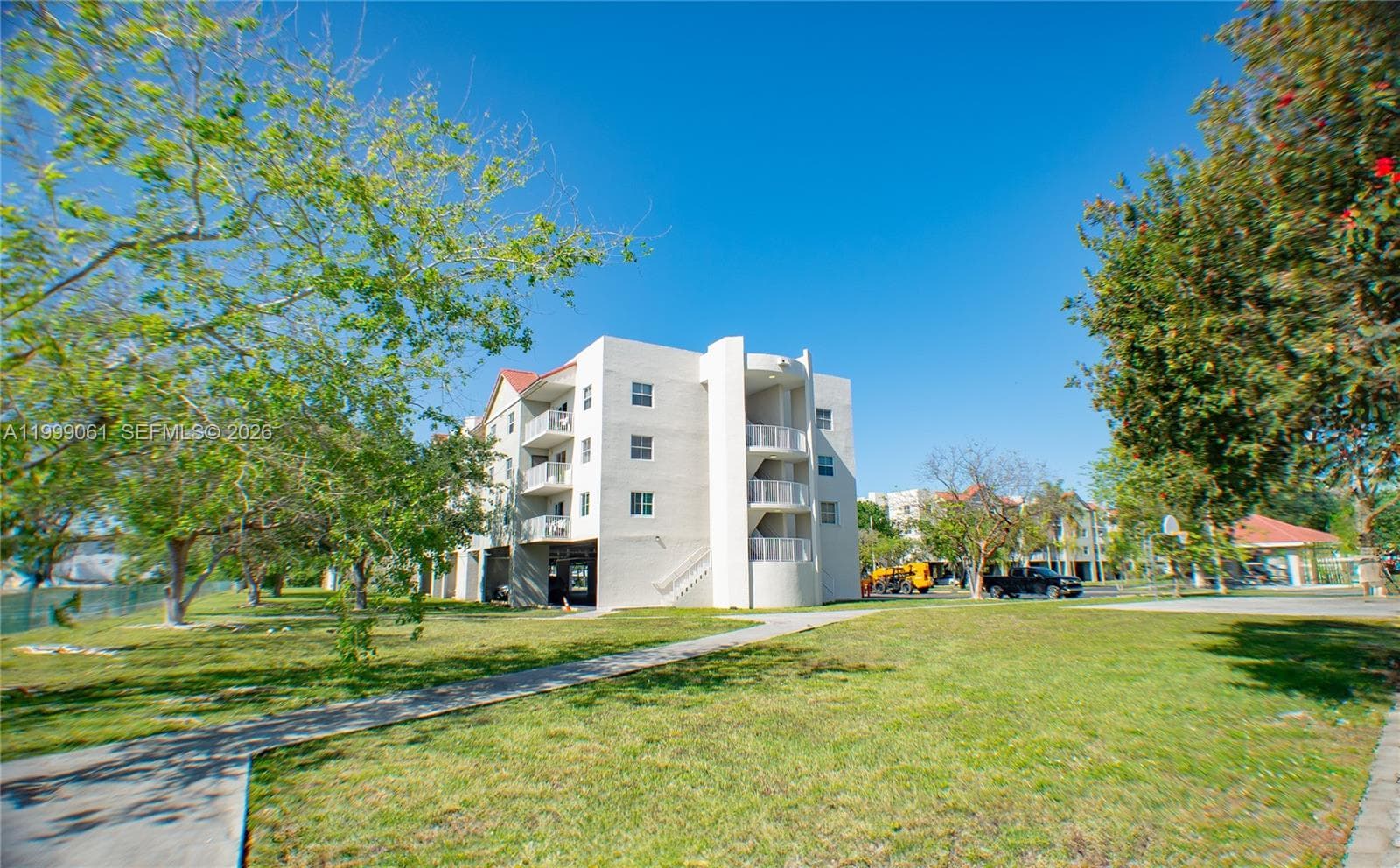 8260 210th St 210 photo 24