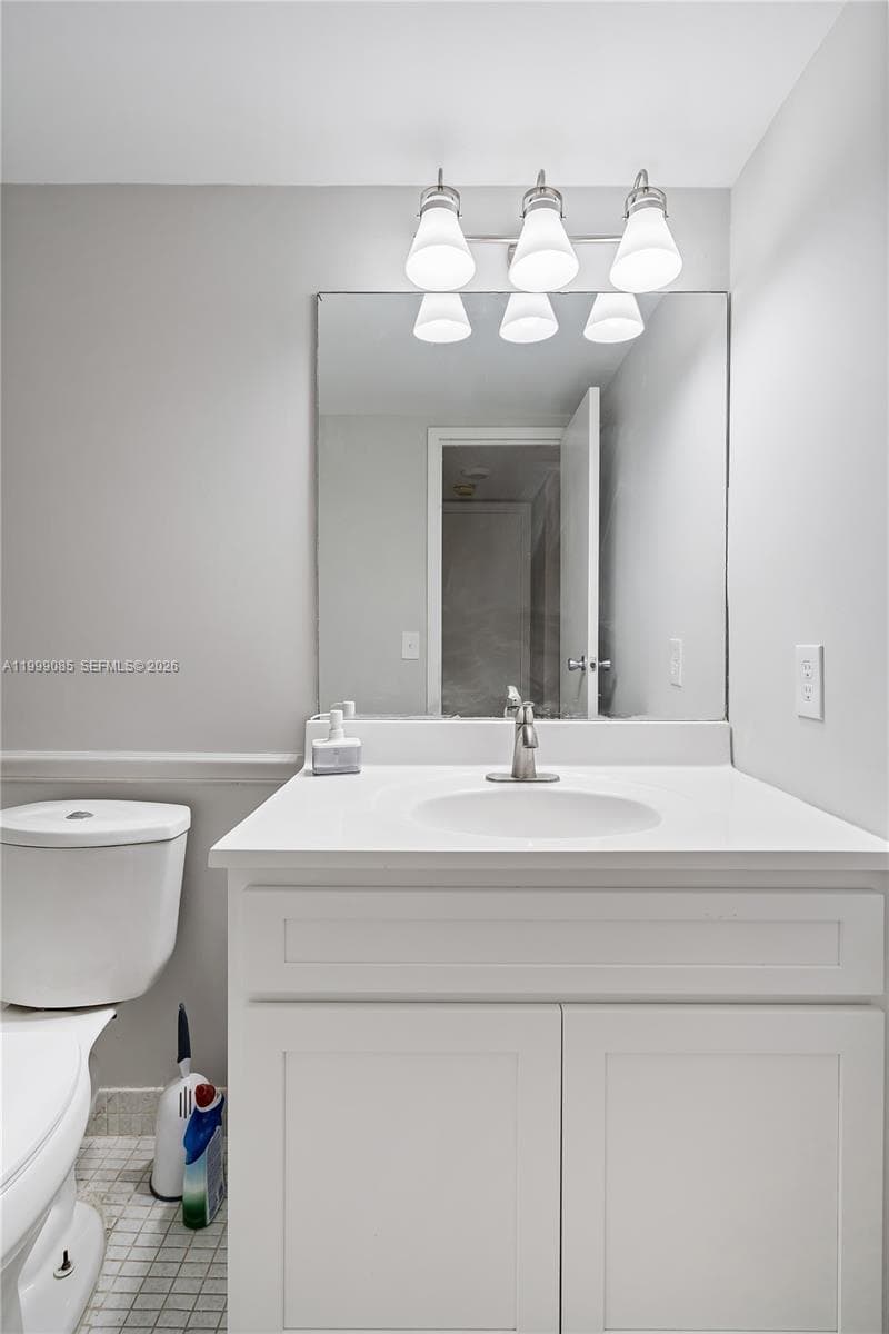 701 Three Islands Blvd 316 photo 17