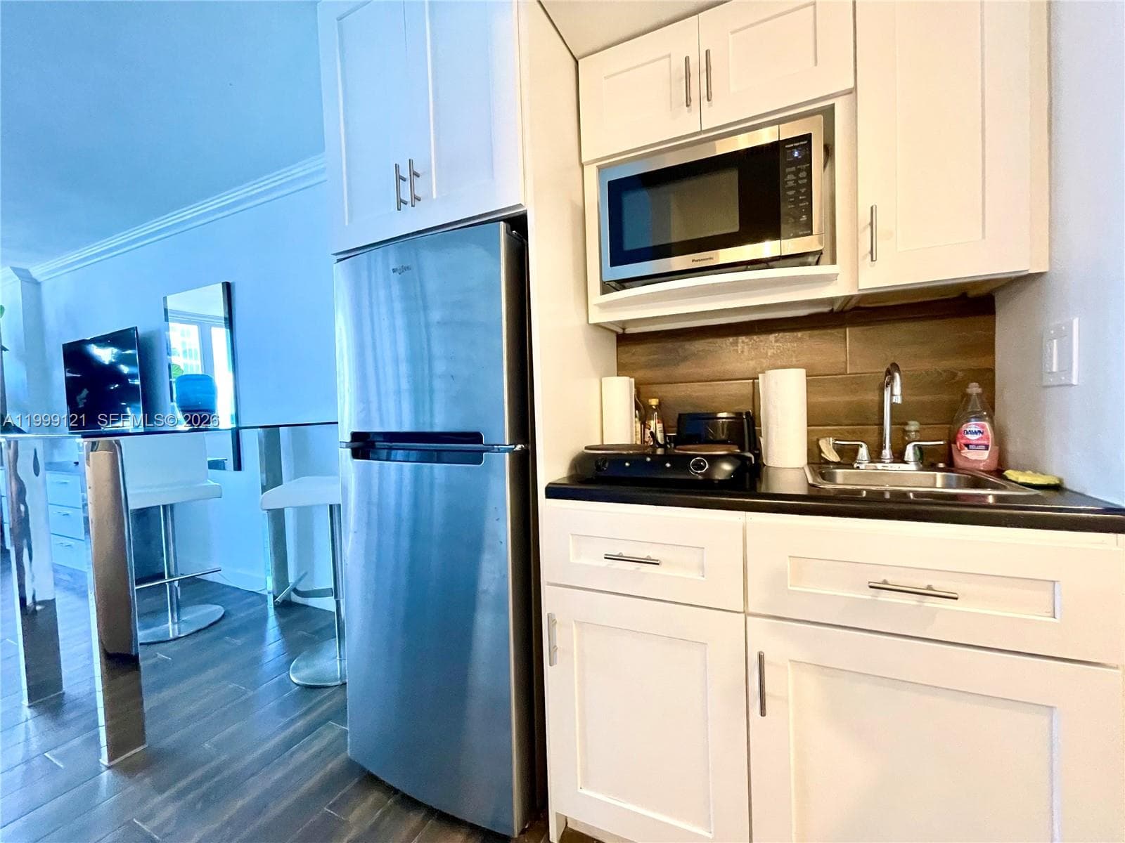 19201 Collins Ave 504 photo 10