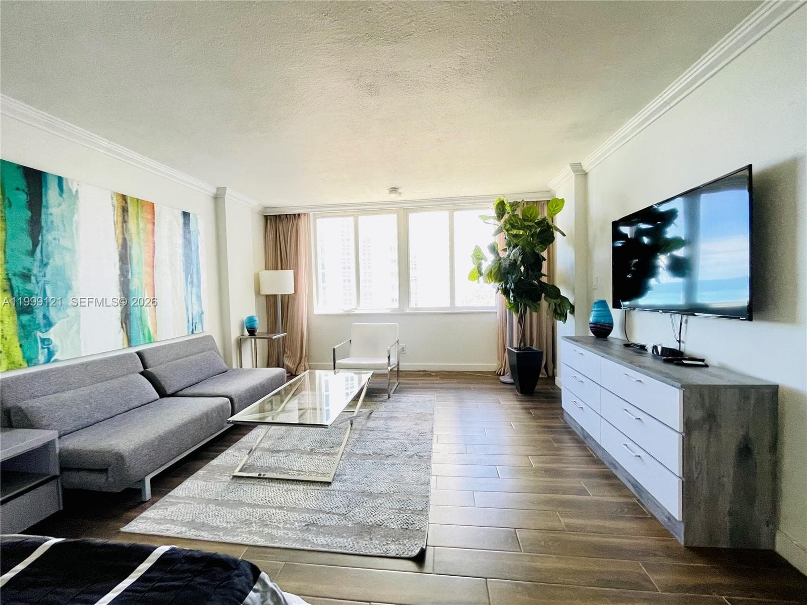 19201 Collins Ave 504 photo 8