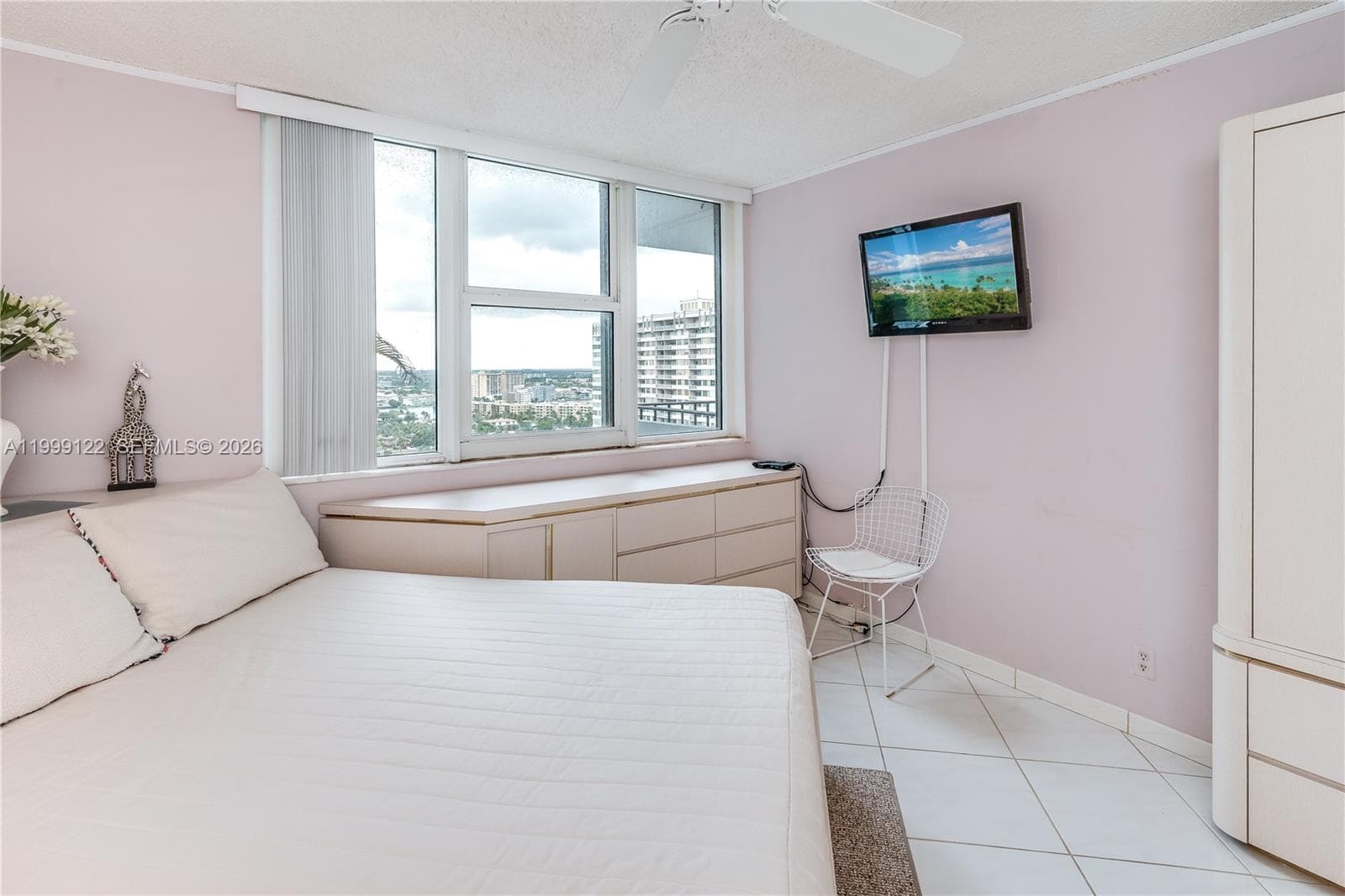 2030 S Ocean Dr 1903 photo 16