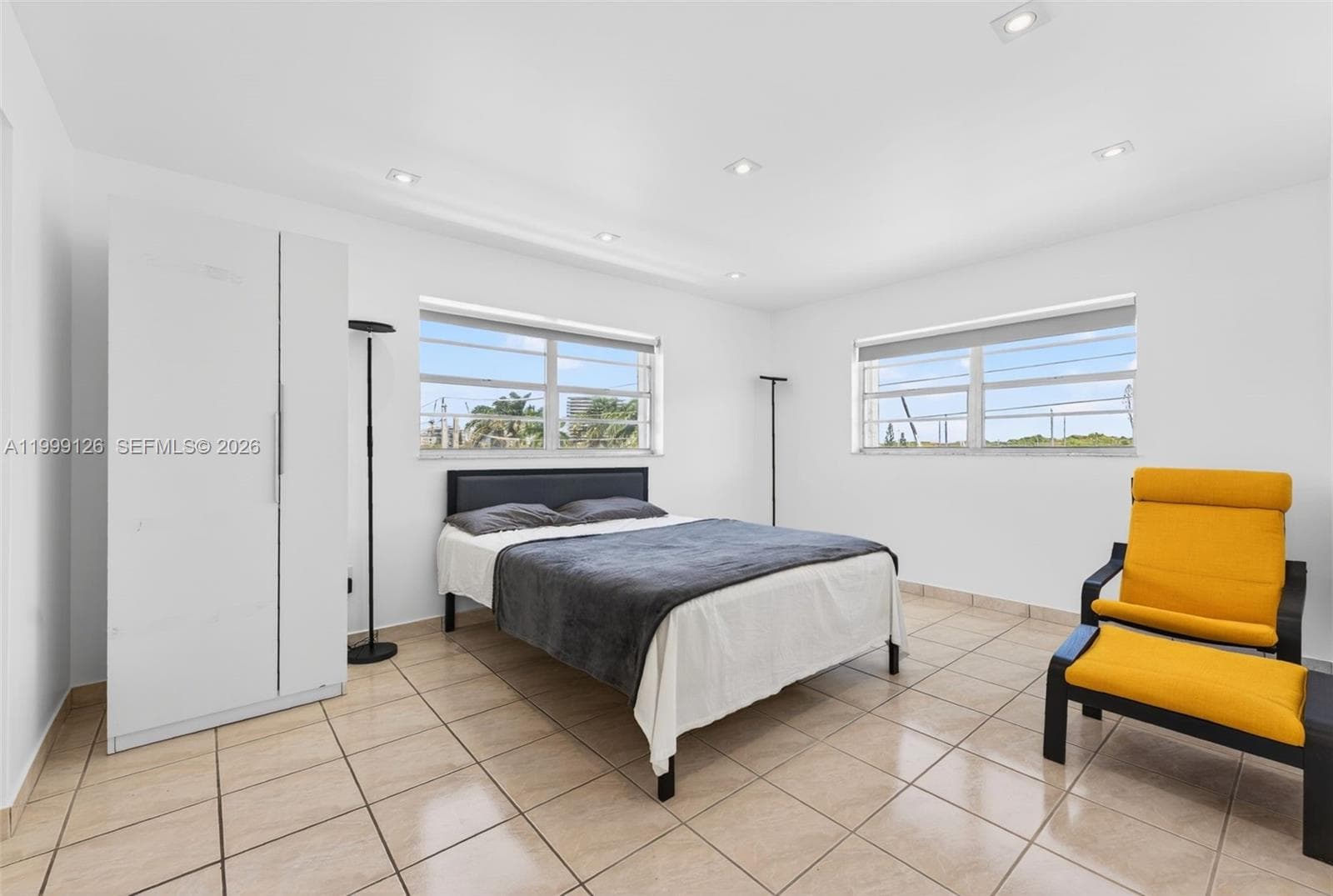 8250 Byron Ave 404 photo 7