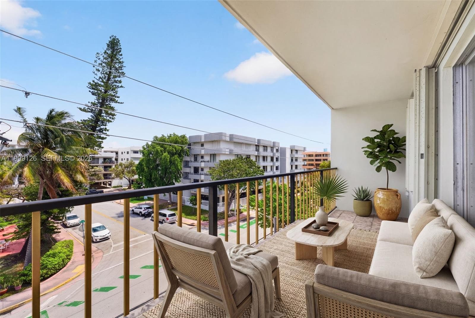 8250 Byron Ave 404 photo 14