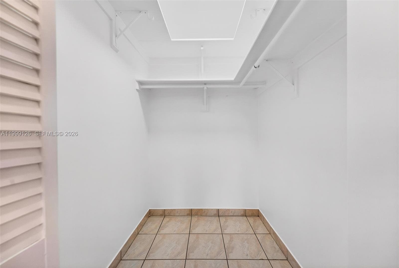 8250 Byron Ave 404 photo 11