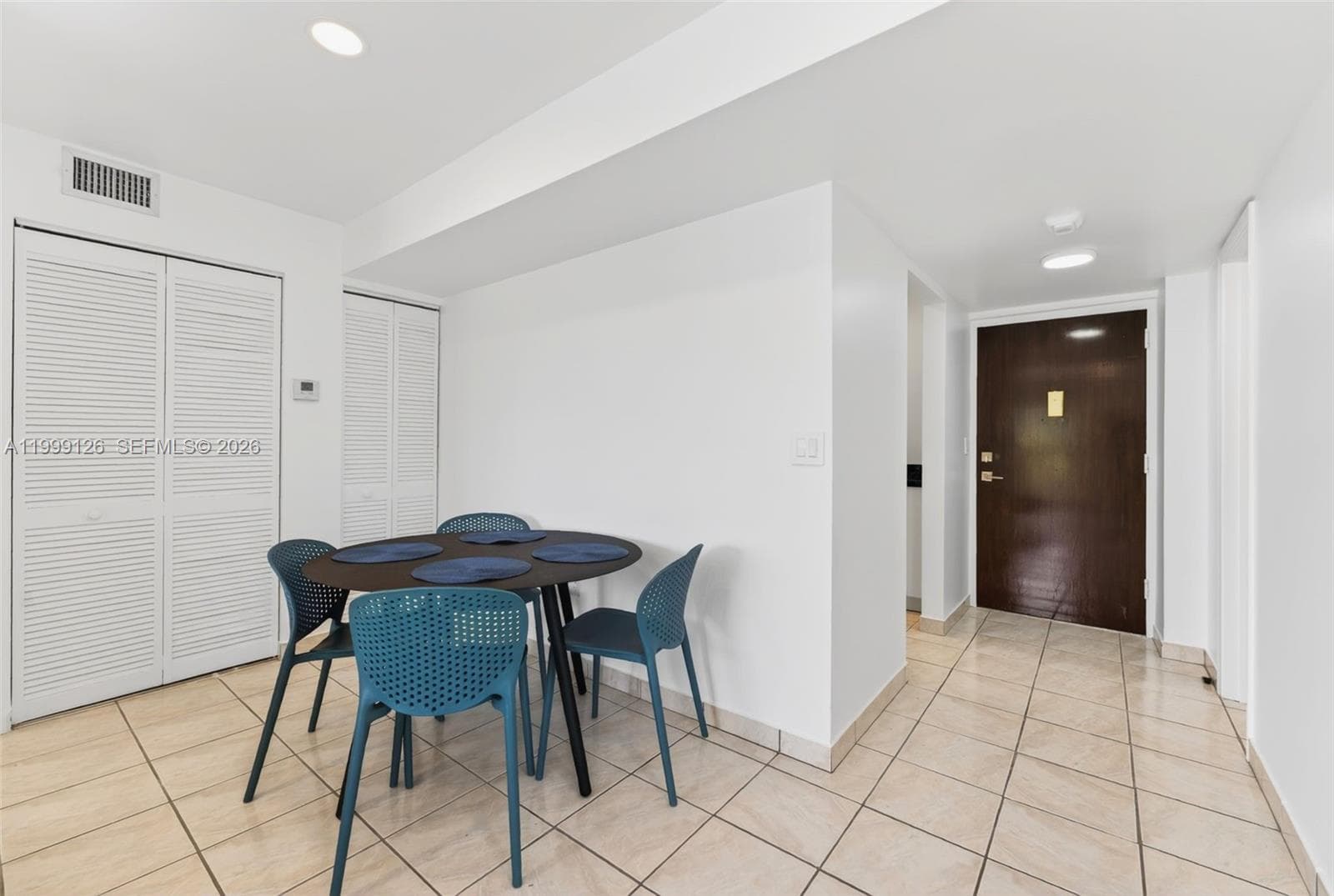 8250 Byron Ave 404 photo 4