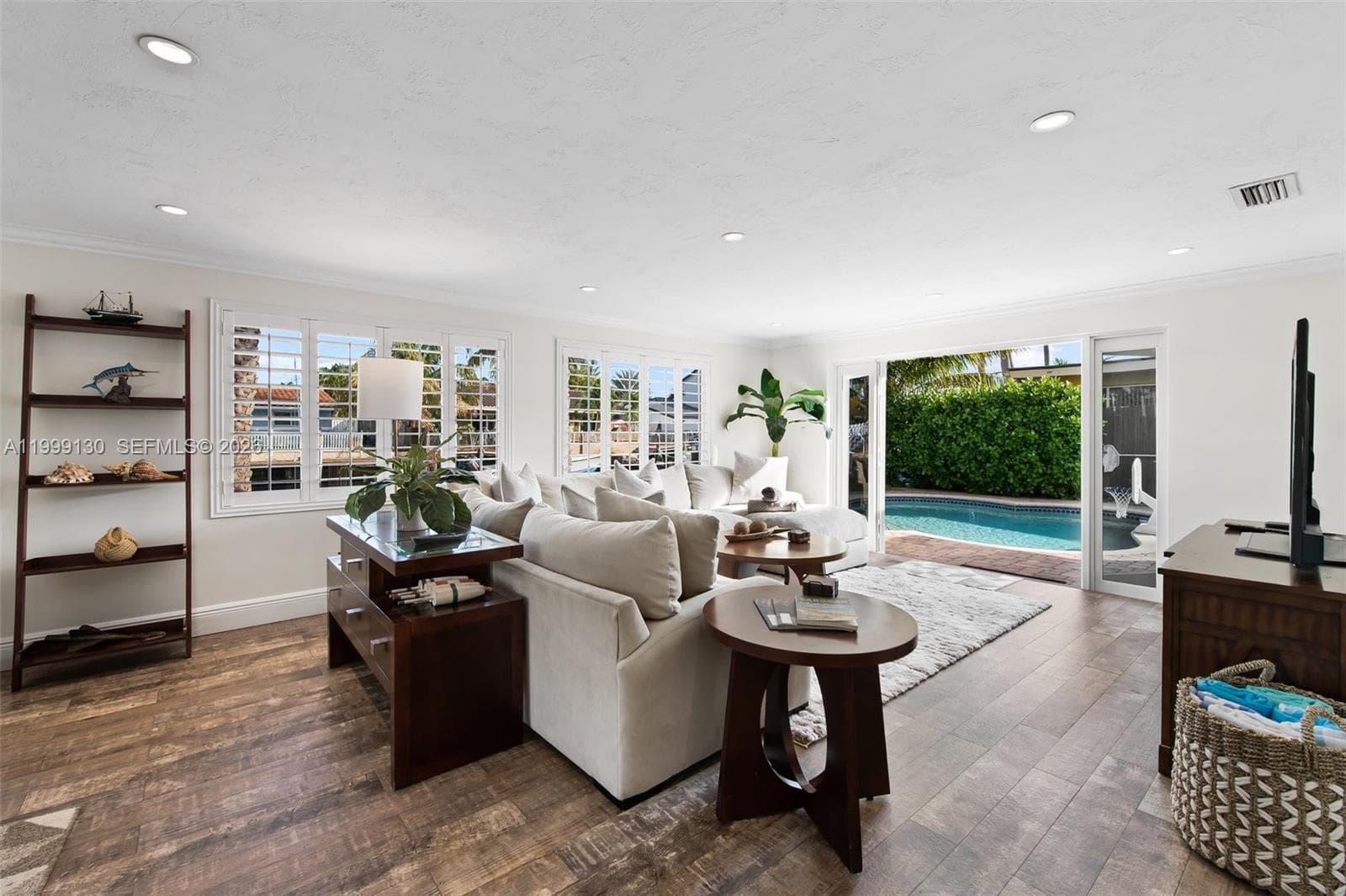 2255 10th Ct photo 10