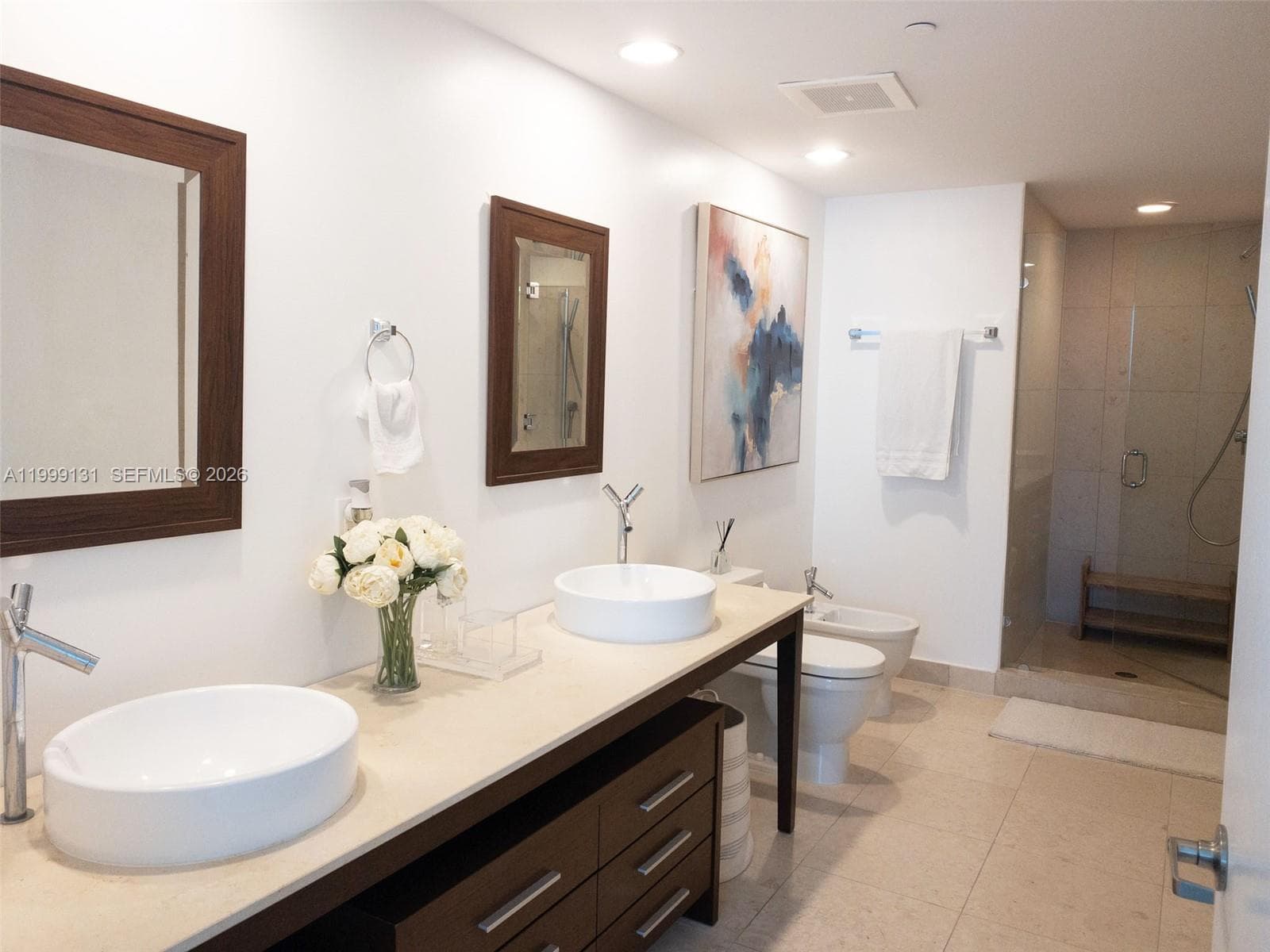 475 Brickell Ave 3915 photo 6