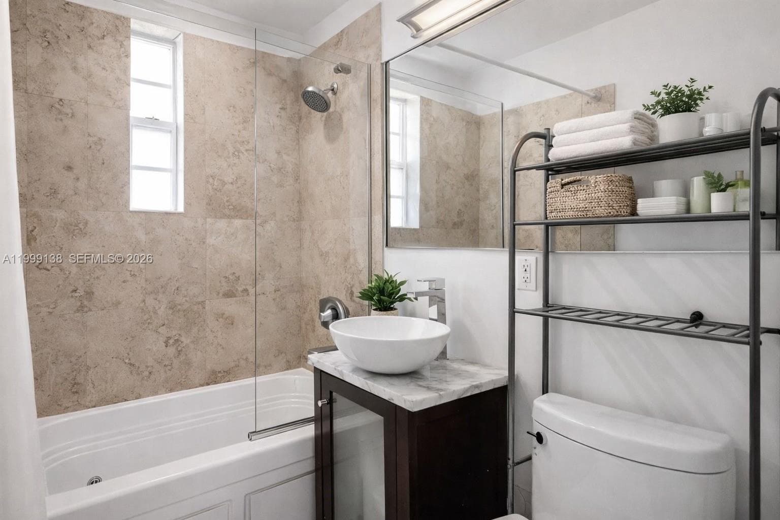 3915 Meridian Ave 101 photo 8