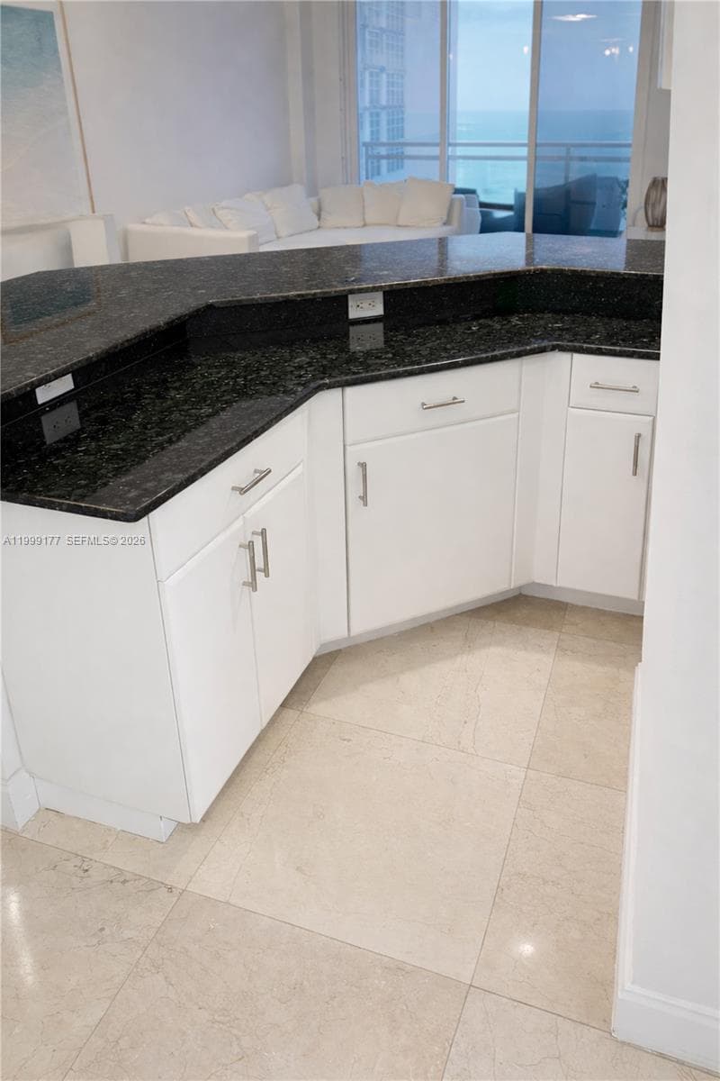 6917 Collins Ave 1611 photo 12